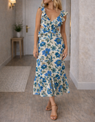 Celeste maxi-jurk V-hals detail close-up