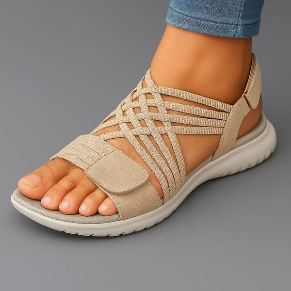Veira orthopedische sandalen in beige gecombineerd met een casual zomeroutfit