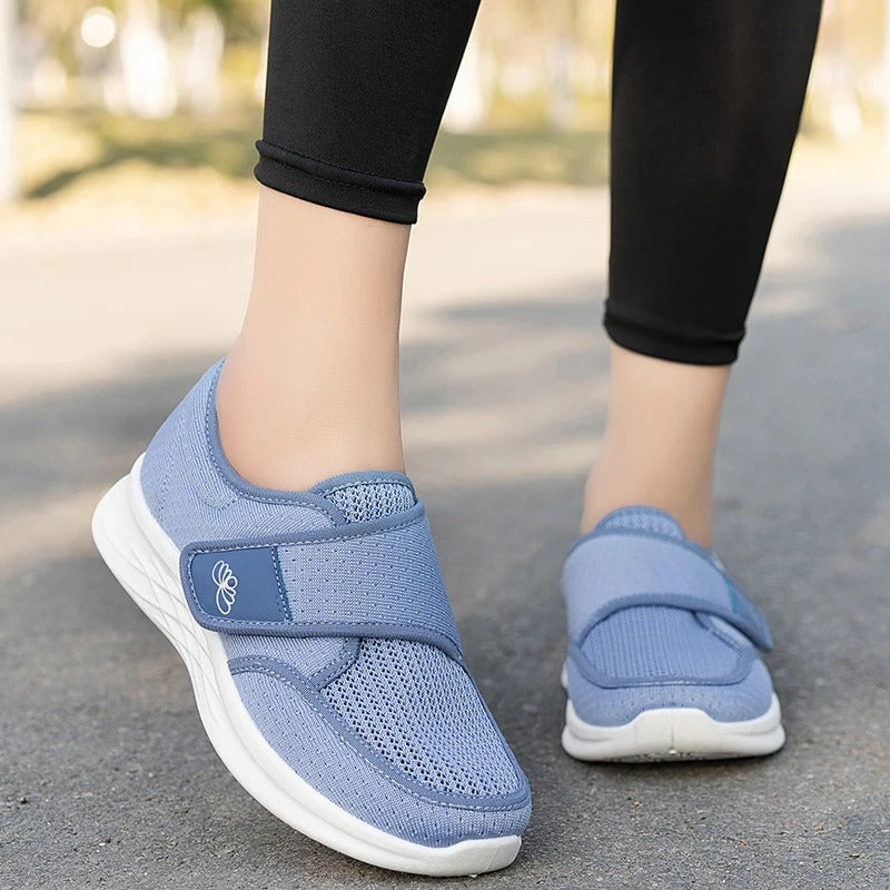 Florine dames orthopedische schoenen in wit met verstelbare sluiting
