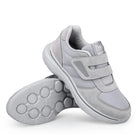 Detailopname van het ademende mesh materiaal van de Florina orthopedische sneaker