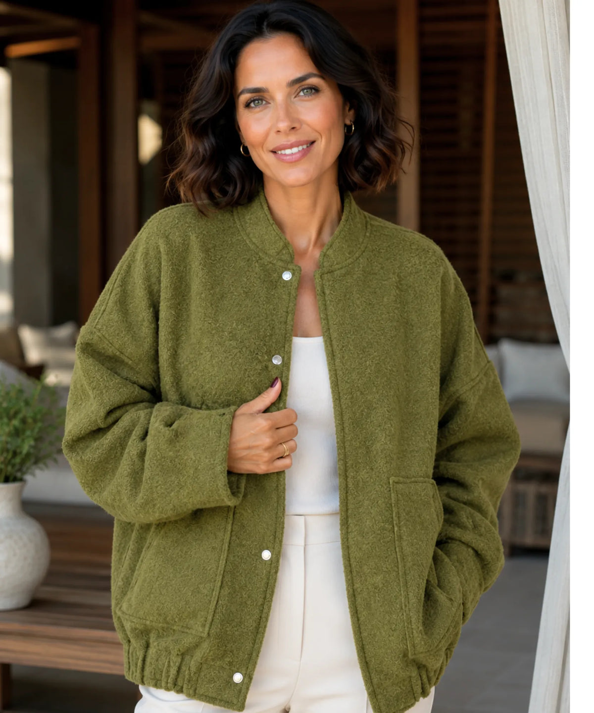 Dames oversized bouclé bomberjack in ivoorwit met elastische manchetten