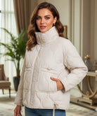 Oversized gewatteerde winterjas voor dames in olijfgroen, vooraanzicht