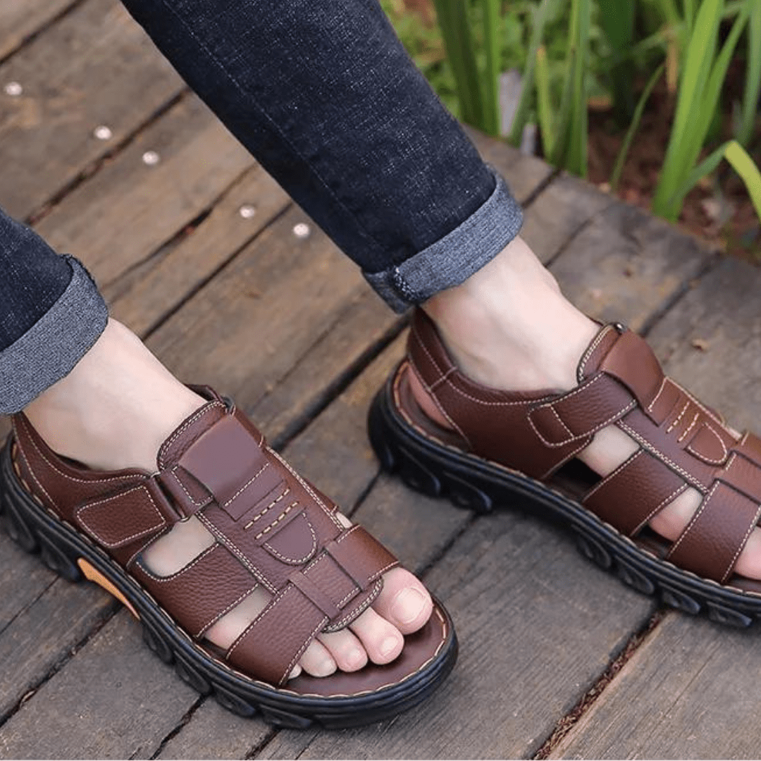 Heren sandalen Davio bruin — volledig overzicht zool en pasvorm