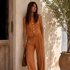 Isolde chique dames set met plooibroek hoge taille, kleur wit, zijdelings gedragen