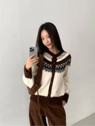Productfoto Liora gebreide cardigan beide kleuren koningsbruin en beige