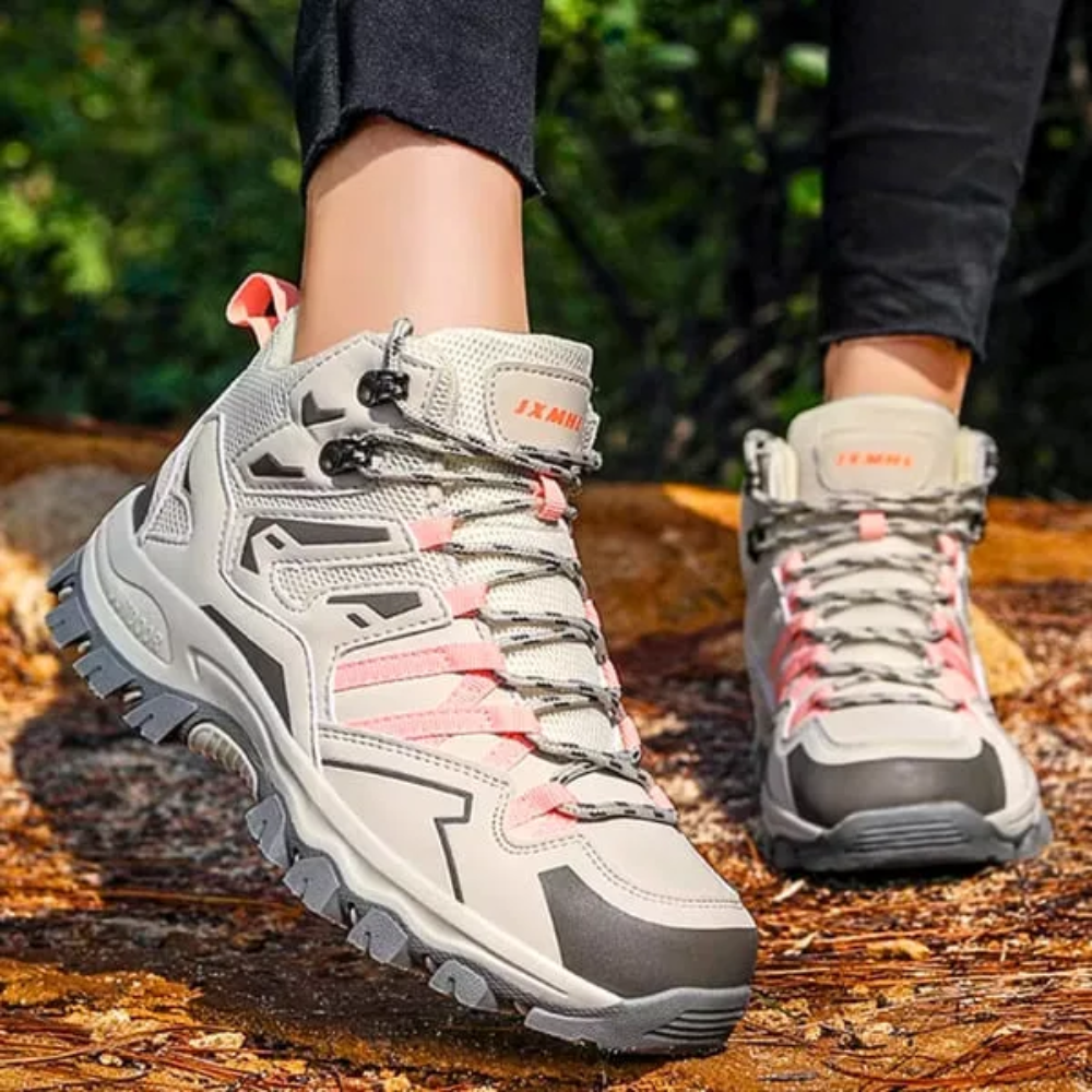 Vera antislip wandelschoenen dames op natte ondergrond